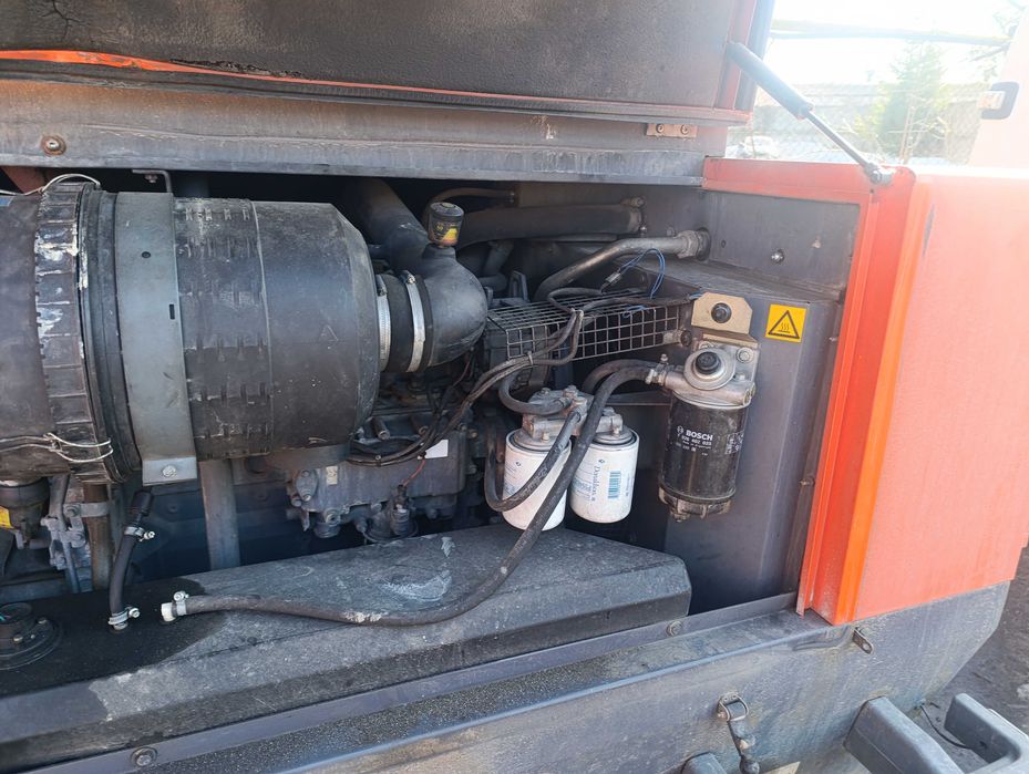 Компресор Atlas copco ХАНS 186