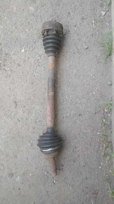 Запчасть к Фольцваген Пассат Б2 Volkswagen Passat B2