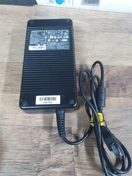 Блок живлення питания зарядка зарядное HP 54в/3.33а 180ват POE SMITH