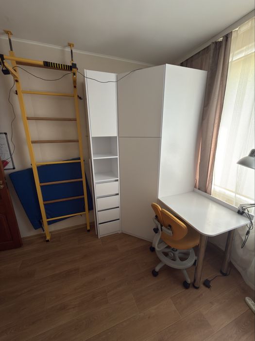 Продам комплект мебели для спальни/детской. Только Харьков, самовывоз!