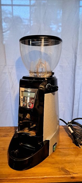 Кавомолка Casadio Enea On Demand прямий помол