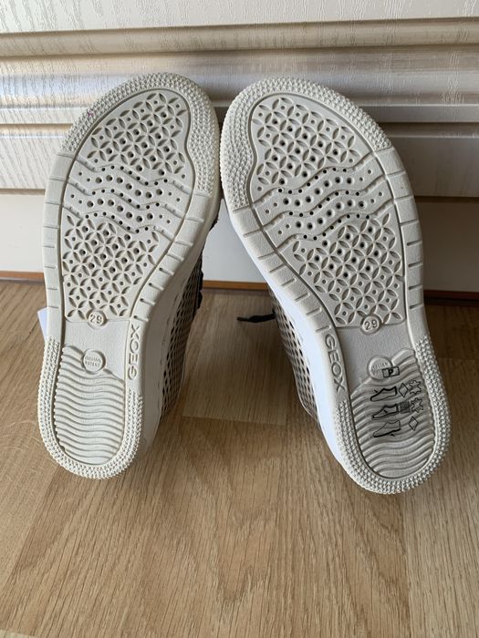 Новые кеды кроссовки Geox