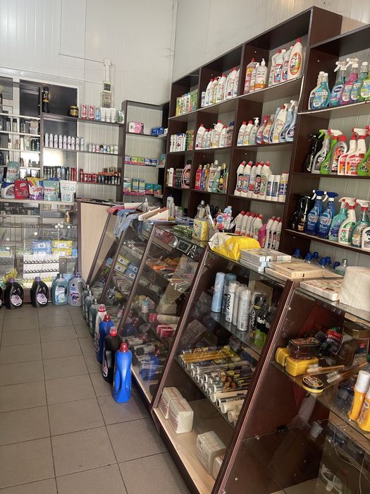 Меблі для товару