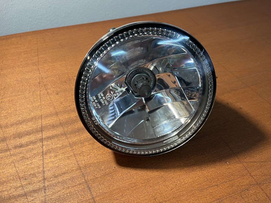 Farol HALO - Café racer, Bobber, Chopper 146mm ø - Novo