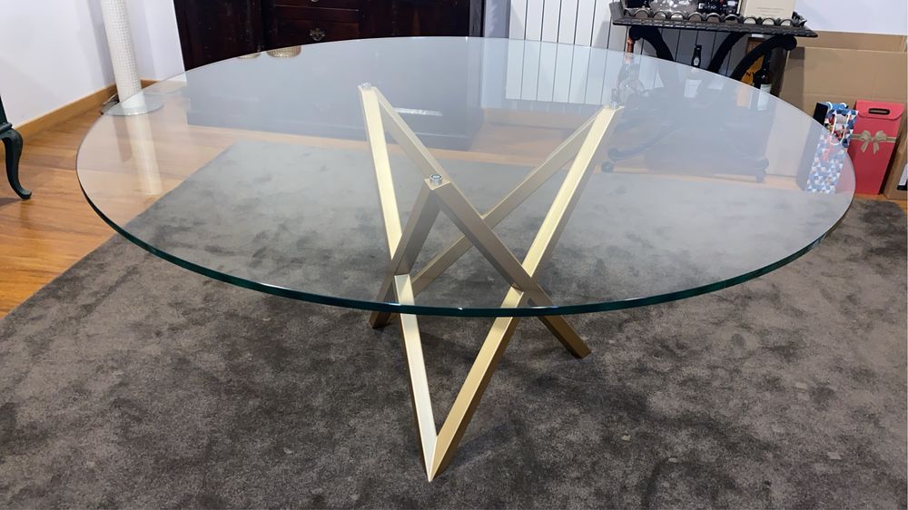 Mesa  vidro nova