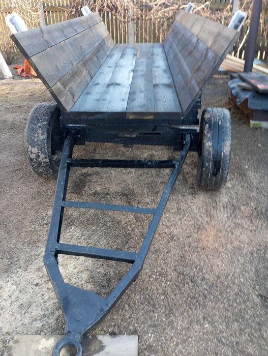 Віз до трактора. Ціна договірна. Дзвоніть за телефоном