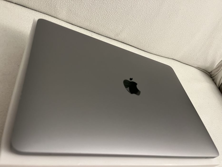 MacBook Air M1 16GB 256GB