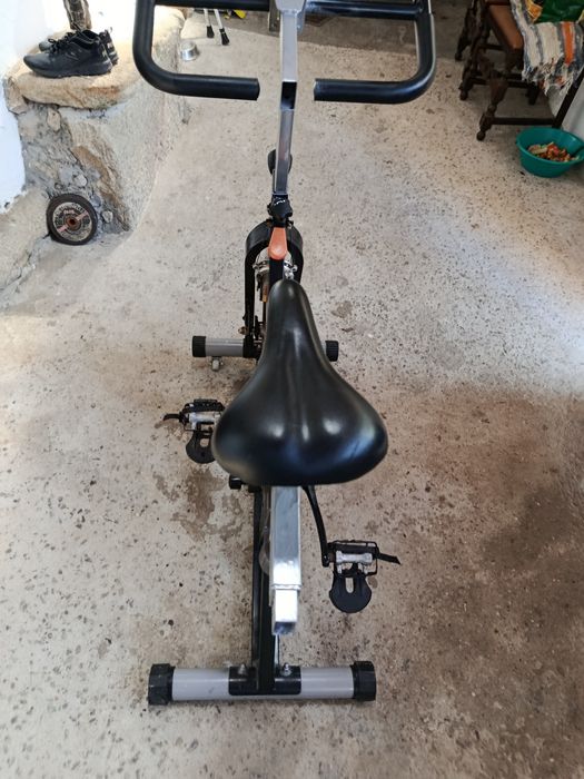 Bicicleta de prática desporto.