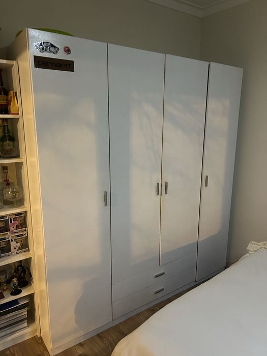 Armário/Roupeiro branco