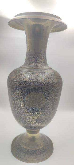 Jarro 2 - india em bronze