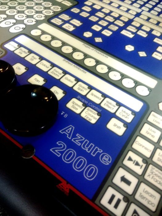 Avolites Azure 2000 Moving Light Controller USB DMX Interface Desk