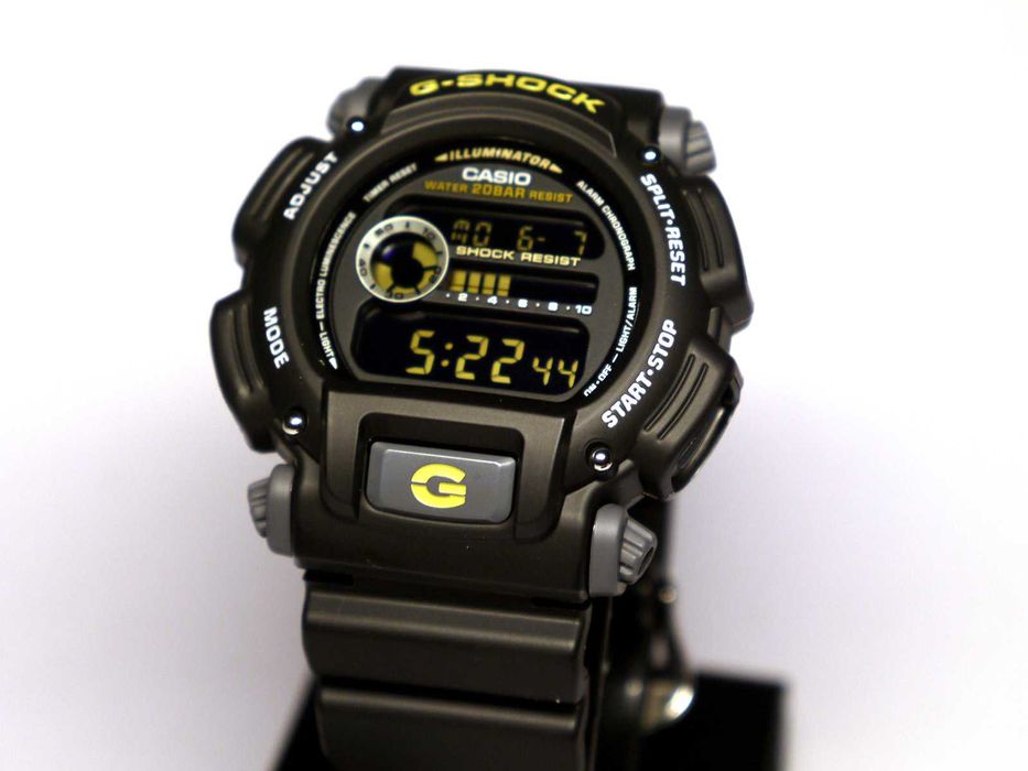 Casio DW-9052-1CCG G-Shock. New other. См. описание.