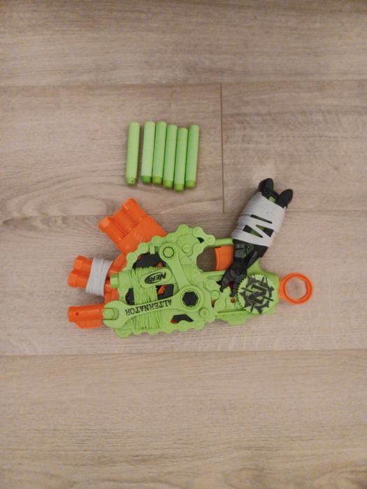 Hasbro Nerf Zombie strike Alternator