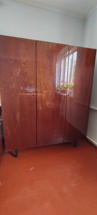 Стінка для вітальні