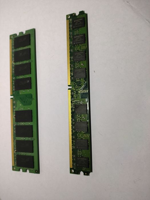DDR2 2 GB Kingston PC2‑5300 / 667 MHz – 2 sztuki, sprawne
