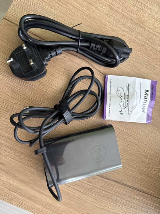 Nowy zasilacz USB-C 65W z kablem