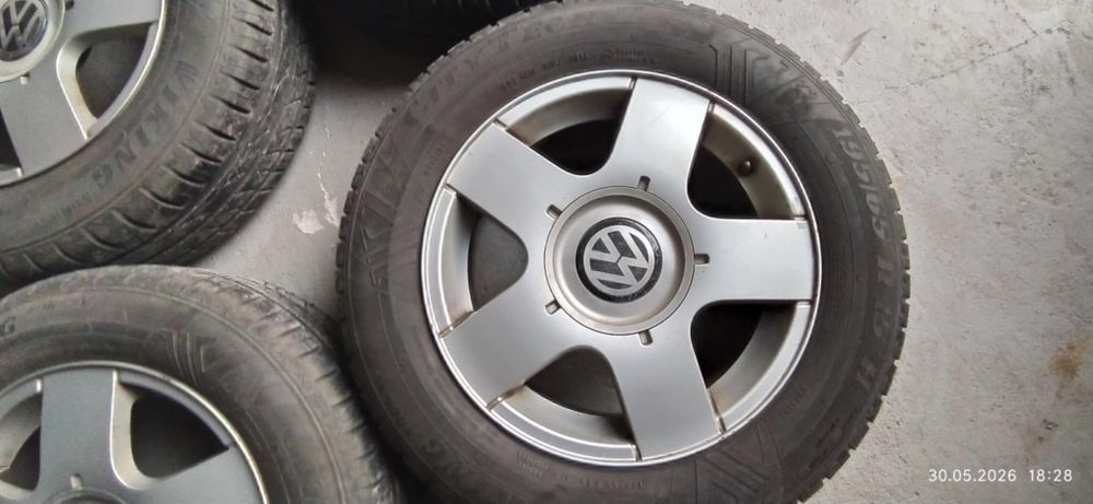 Koła Alufelgi VW letnie opony 195/65 15  5x100 golf 4