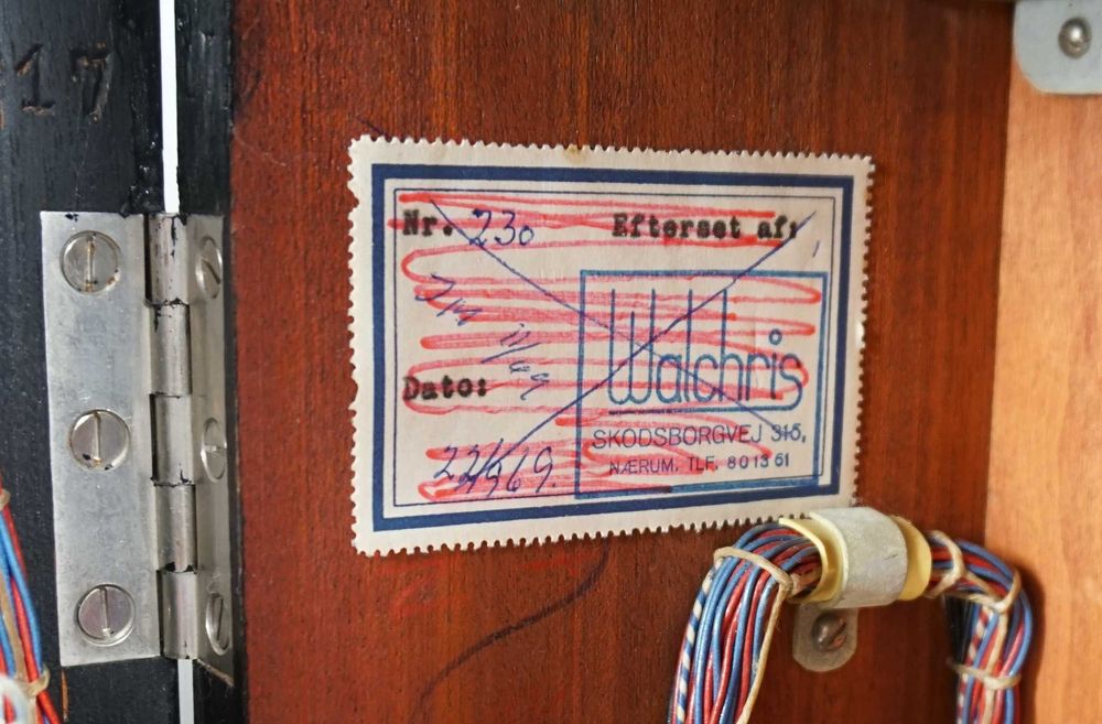 Zabytkowa centrala telefoniczna K.T.A.S.