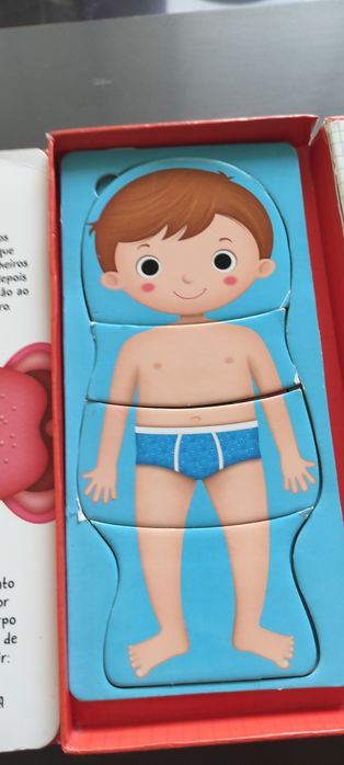 Livro puzzle corpo humano
