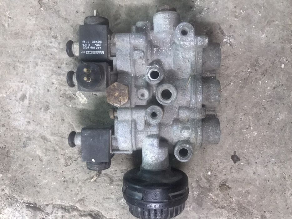 Головний тормозний кран