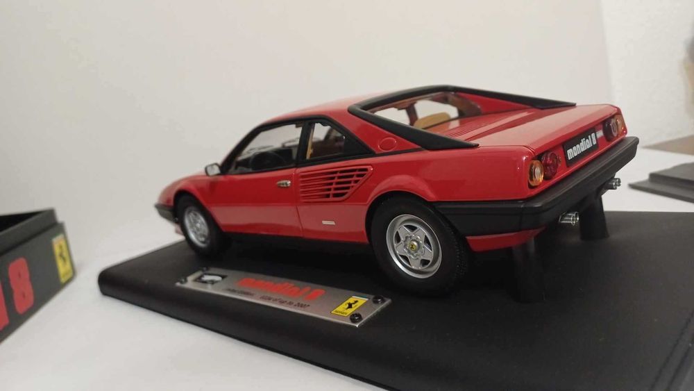 1/18 Ferrari Mondial 8 vm - Hot Wheels Super Elite