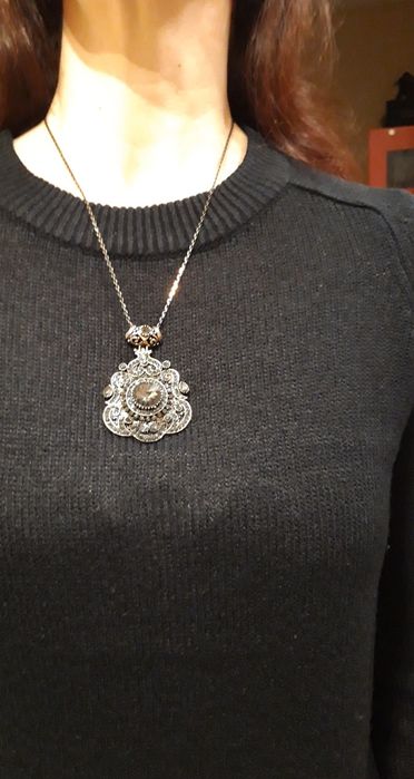 Elegante colar de estilo vintage - como NOVO!
