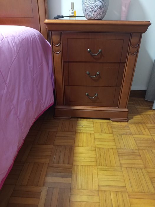 Quarto de casal completo  em cerejeira