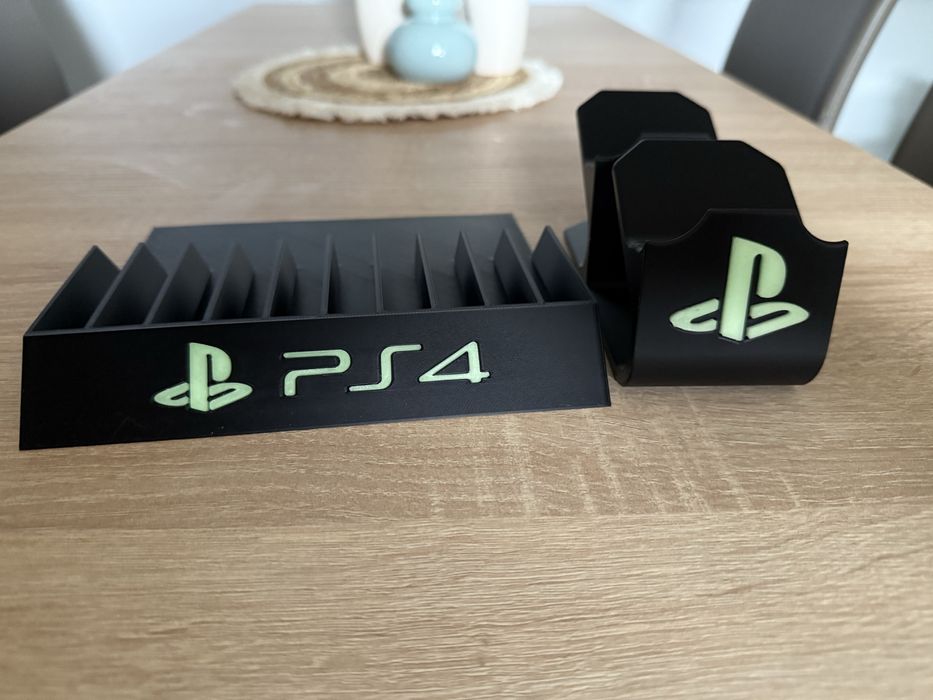 Stojak na gry i pady PS4 napis fluorescencyjny