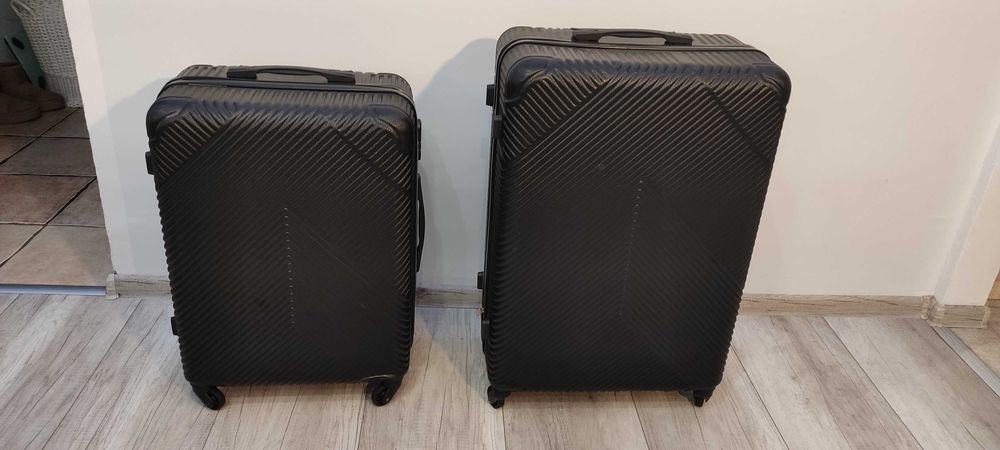 2X Walizka podróżna