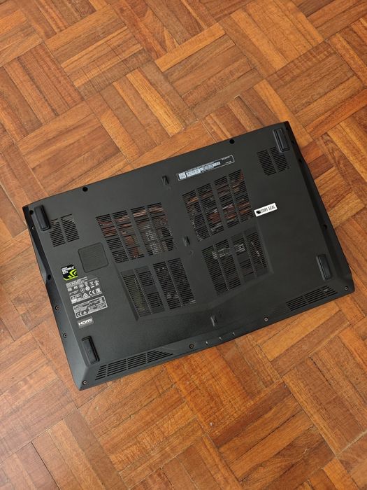 Computador Portátil MSI GeForce GTX 1050 Intel i7