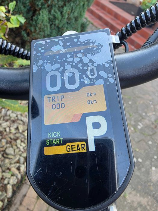 Na sprzedaż: Hulajnoga elektryczna Techlife Q7 – nowa!