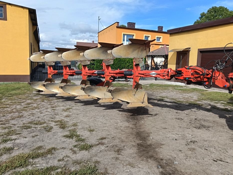 Pług Huard SPL 575 NSH 5-skibowy 4+1 hydrauliczny non-stop