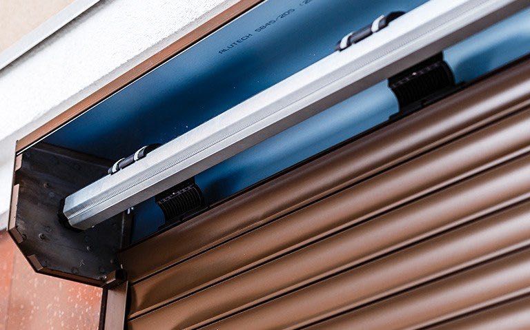 Rolety zewnętrzne, moskitiery, serwis okien , sprzedaż i montaż