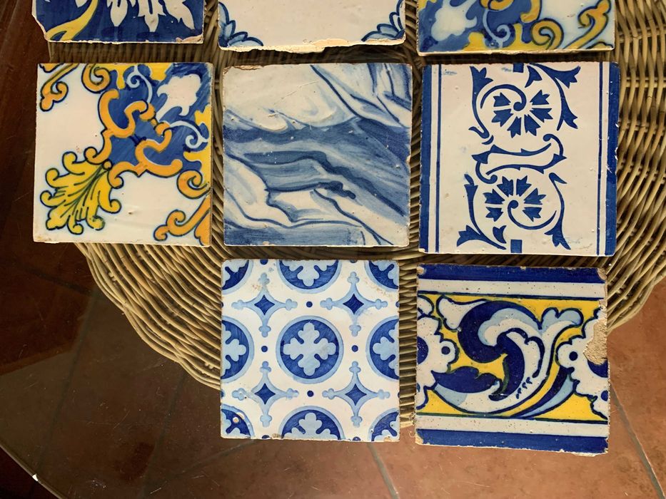 10 azulejos antigos pintados à mão