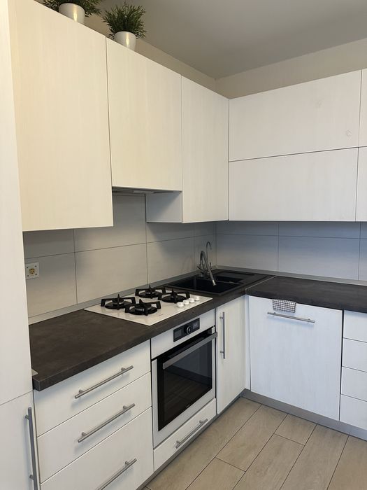 2- к квартира  68 кв м від господаря