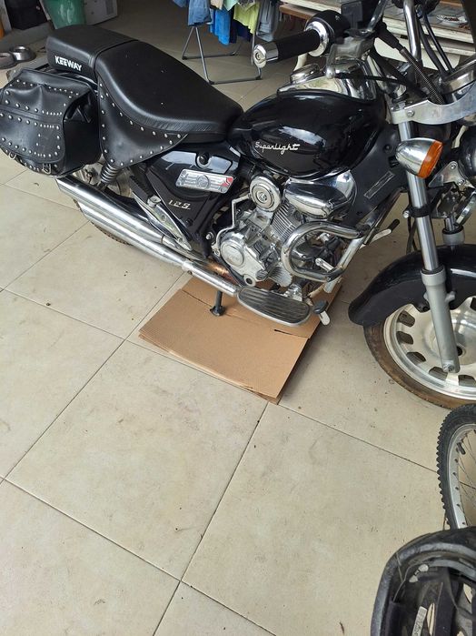 Vender uma moto boa tl:918859565