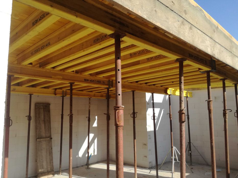 Wynajem wypożyczalnia szalunków stropowych, szalunki stropowe, stemple