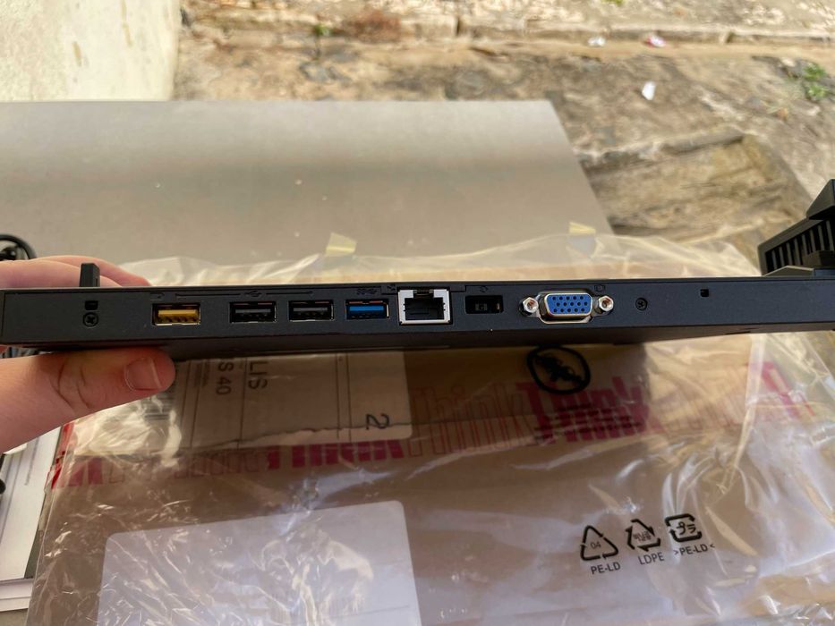 Lenovo ThinkPad Basic Dock 40A00065N425131242978682884