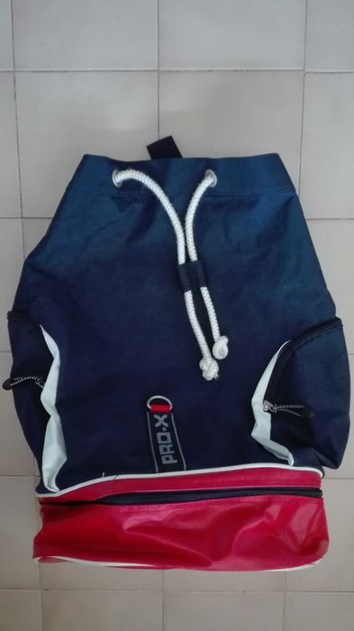Mochila Pro X bolsa na base impermeável, várias bolsas, grande