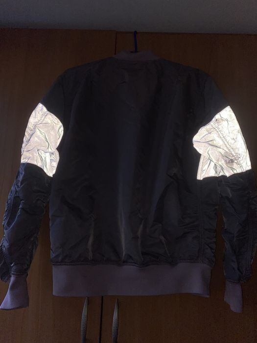 Рефлективний бомбер alpha industries