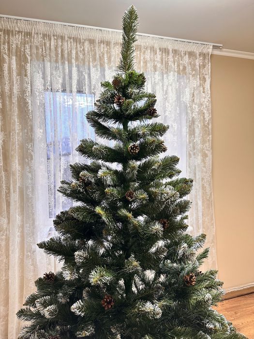 Ялинка штучна елітна