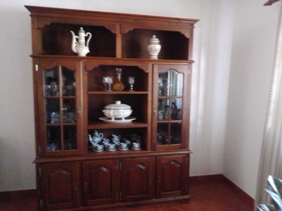 Móvel de Sala e Mesa