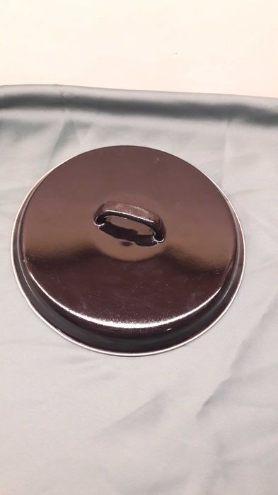 Pokrywka emaliowana 21 cm czarna