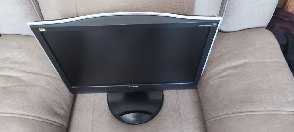 Монітор ViewSonic VG1930wm