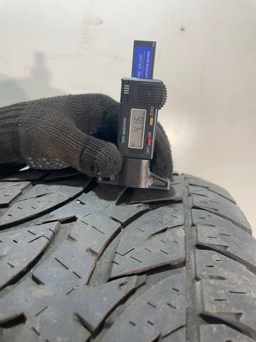 Гума зима Bridgestone 265/65 r17