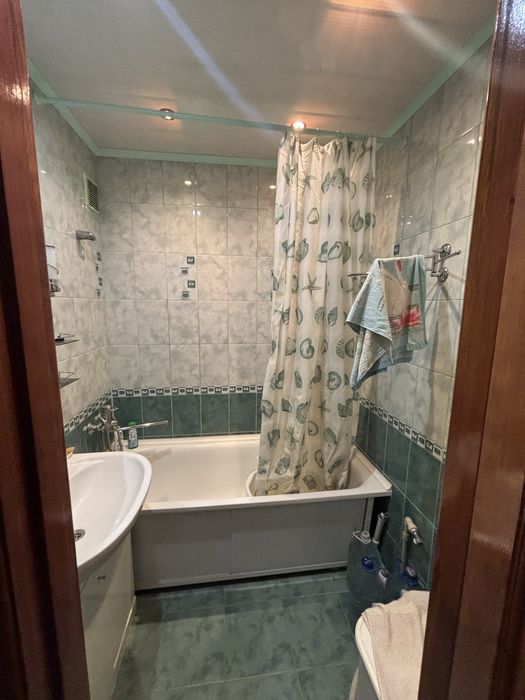 Продается 4 комнатная квартира. Можно по сертификату. Славянск.Ул план