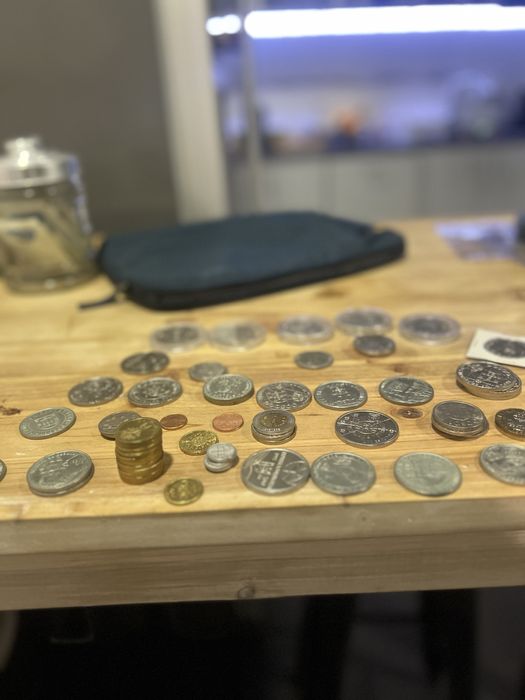 Conjunto moedas de colecionador antigas