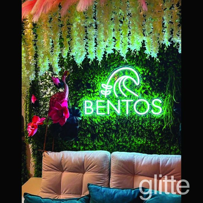 Logos e Nomes em Neon - Salões, Cabeleireiros, Festas, Empresas, Bares