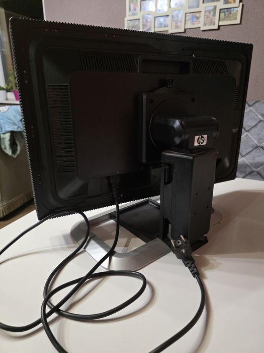 Monitor hp  lp2475w