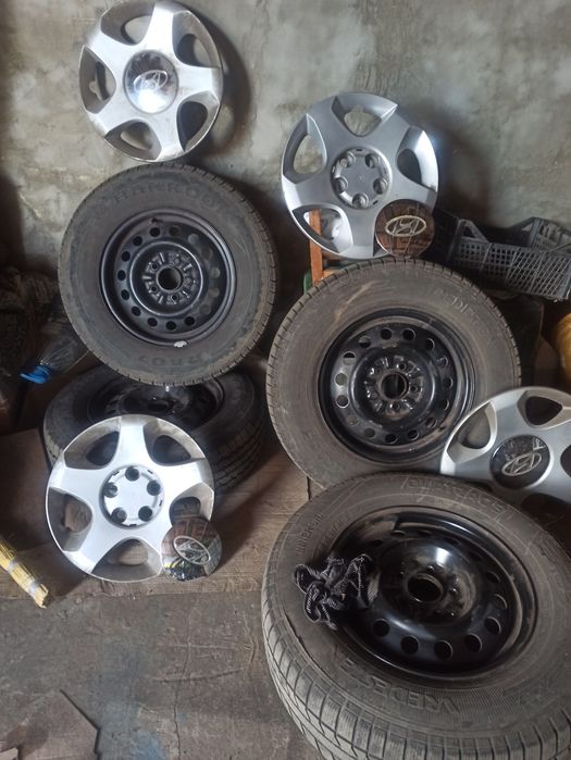 Диски з ковпаками 114.3 /5/R15